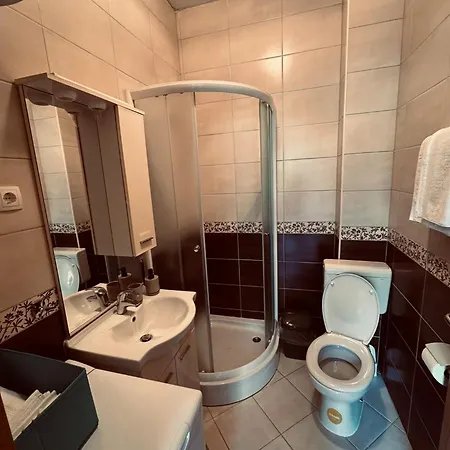 Adriatic Escape 2 Апартаменты *